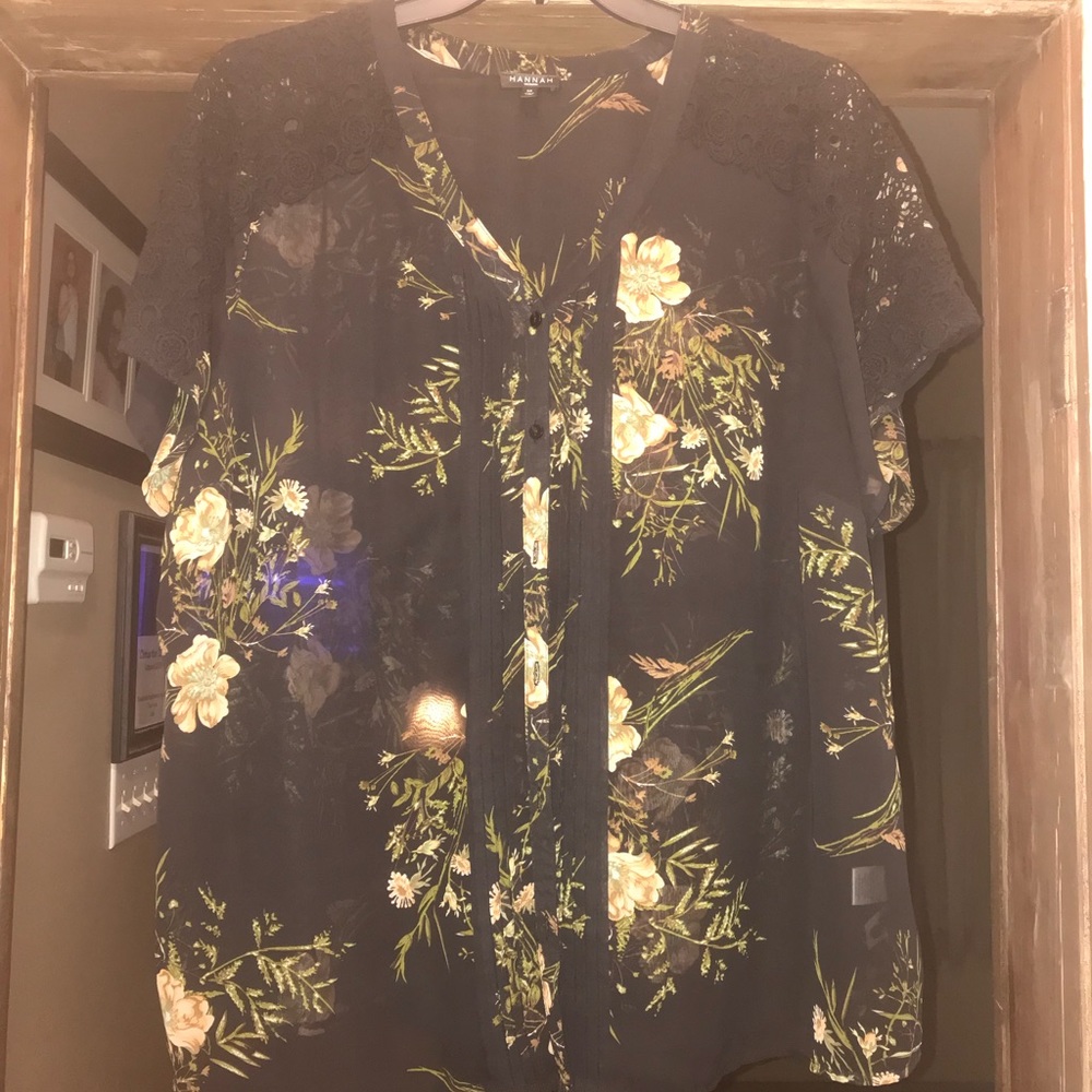Hannah Sheer Black and Peach Floral Blouse